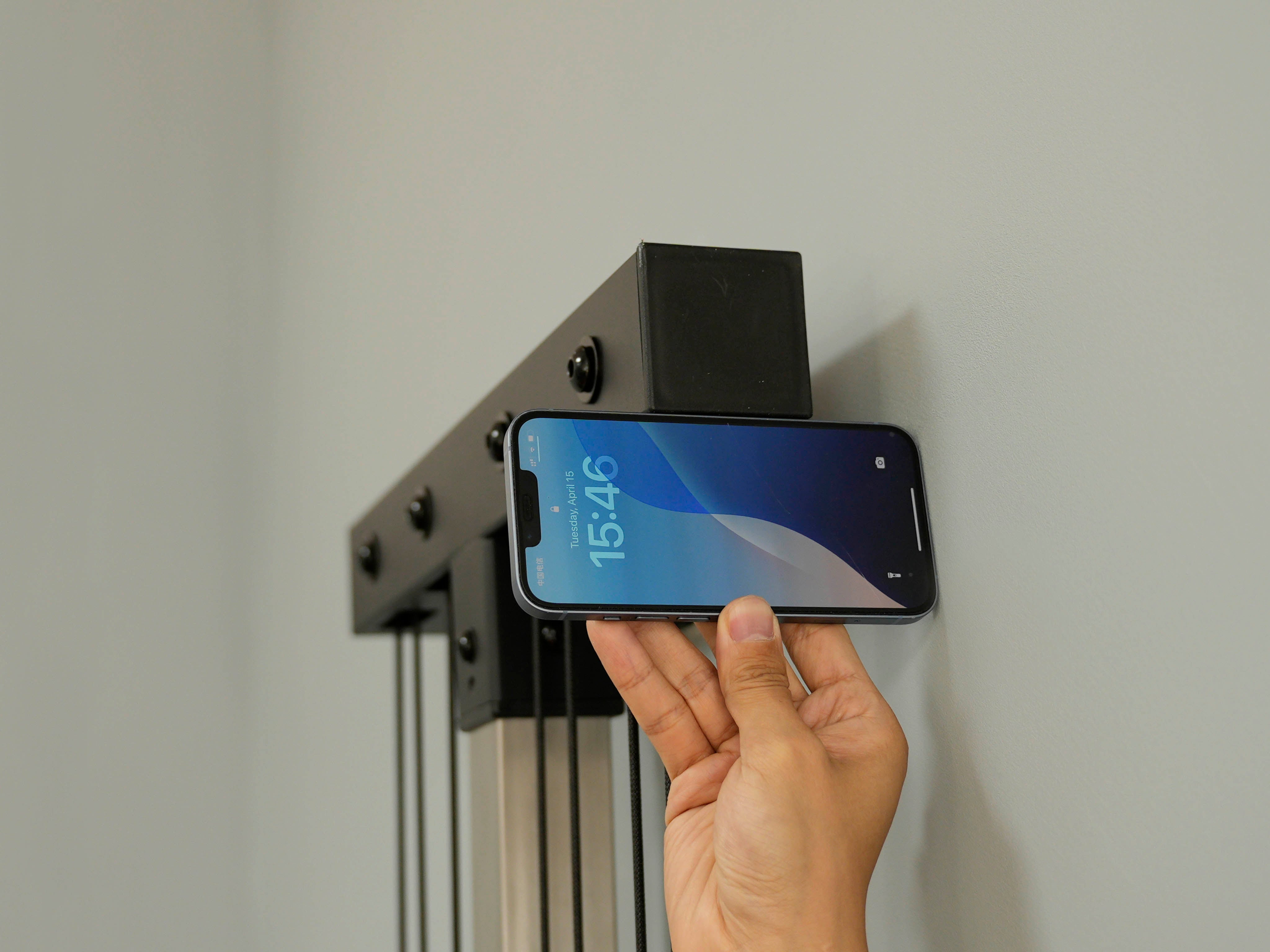 Vimexciter MF04 | Ultra-Slim Wall-Mounted Cable Machine